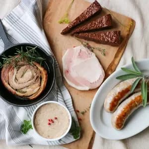 お家でレストラン 走る豚のサルメリアとスイーツセットの口コミ・レビュー(ニャンとまあさん)